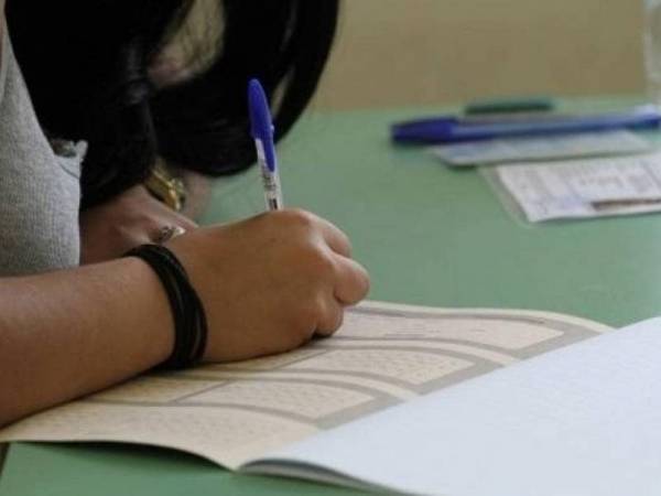 Αυτό είναι το πρόγραμμα των επαναληπτικών πανελλαδικών