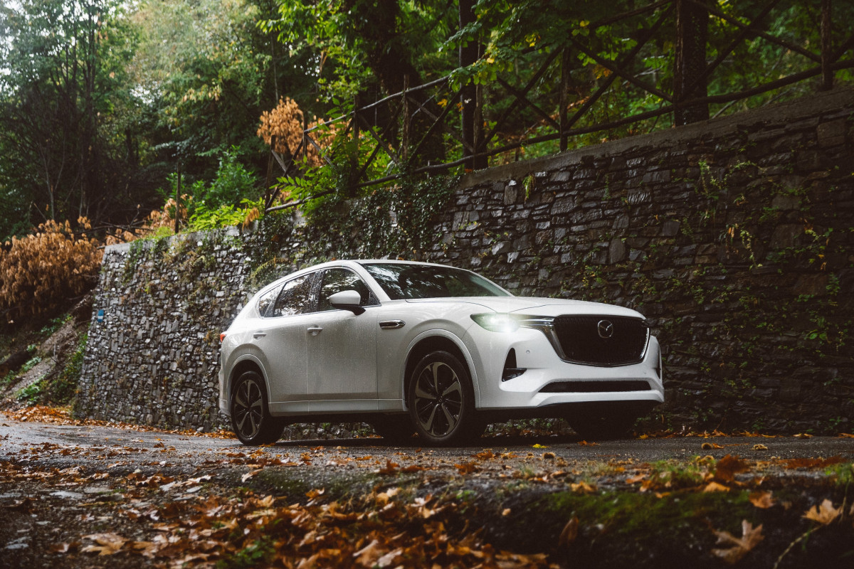 Στην Ελλάδα το νέο Mazda CX-60