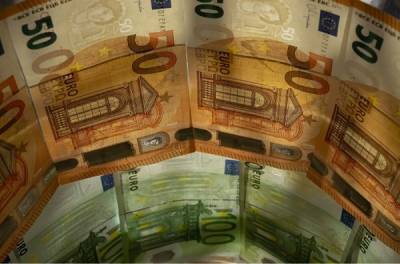 Eπίδομα 250 ευρώ: Πλησιάζει η πληρωμή, μειώθηκαν οι δικαιούχοι