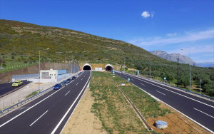 Tραγωδία με δυο νεκρούς στη ΛΕΑ της Ιονίας Οδού