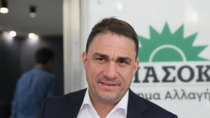Τσουκαλάς: Ο κ. Μητσοτάκης απέτυχε να παρέμβει στη Δικαιοσύνη - Η κυβέρνηση βρίσκεται σε αποδρομή