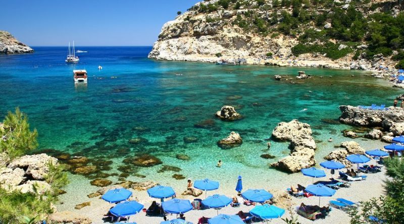 Thomas Cook: Δεύτερος δημοφιλέστερος προορισμός η Ελλάδα το καλοκαίρι 2018