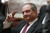 Πολυκοσμία στο γραφείο του Κώστα Καραμανλή!