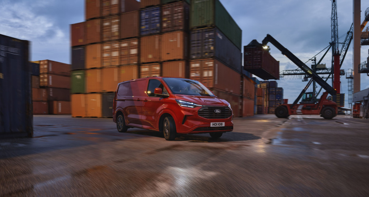 Τα νέα Ford Transit Custom και Tourneo Custom ήρθαν στην Ελλάδα