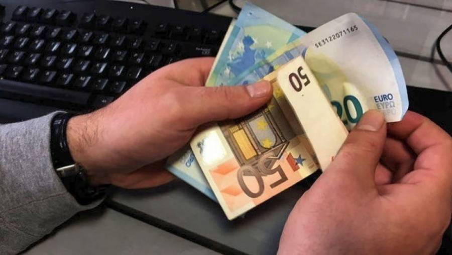 Επίδομα 534 ευρώ: Πληρωμές σε 76.500 δικαιούχους