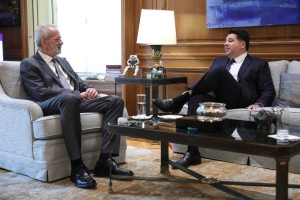Συνάντηση Σαρμά-Τσούνη: Οι σχέσεις Ελλάδας-ΗΠΑ βρίσκονται στο καλύτερο σημείο
