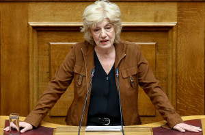 Αναγνωστοπούλου: Το Υπουργείο Πολιτισμού «δωρίζει» πνευματικά δικαιώματα δημιουργών