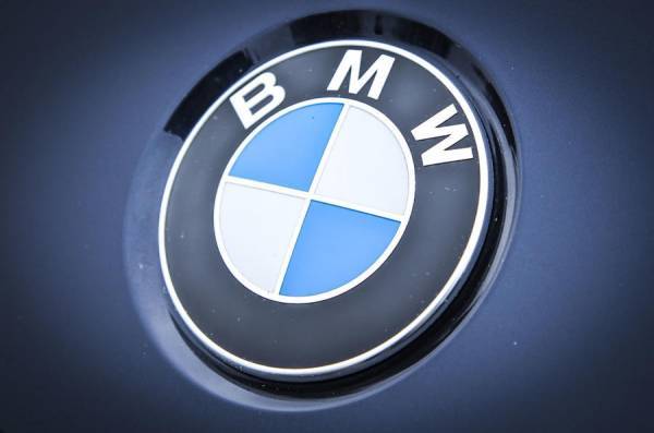 Πτώση 20% στα κέρδη της BMW στο β' τρίμηνο