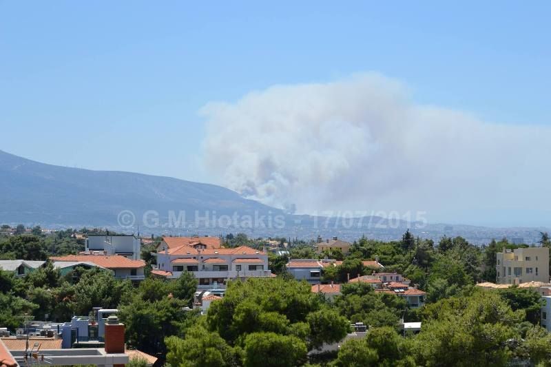 ΑΠΟΚΛΕΙΣΤΙΚΟ: Εικόνες από το πύρινο μέτωπο στον Καρέα
