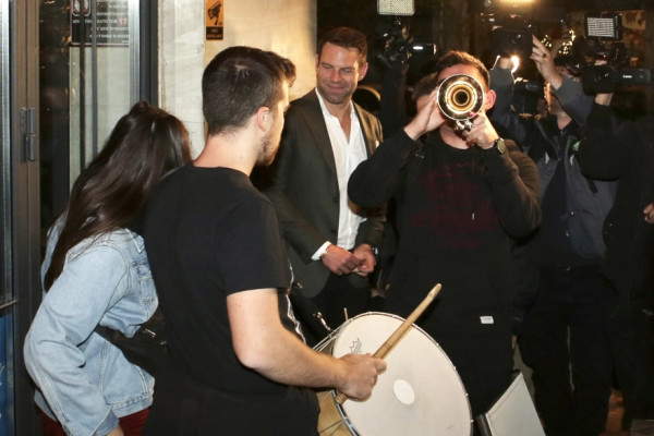 Ο Κασσελάκης, η αναστάτωση στο Παγκράτι και ο ΣΥΡΙΖΑ «για τα πανηγύρια»