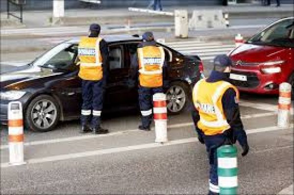 Συναγερμός στη Γενεύη: Ψάχνουν για ύποπτους τρομοκράτες