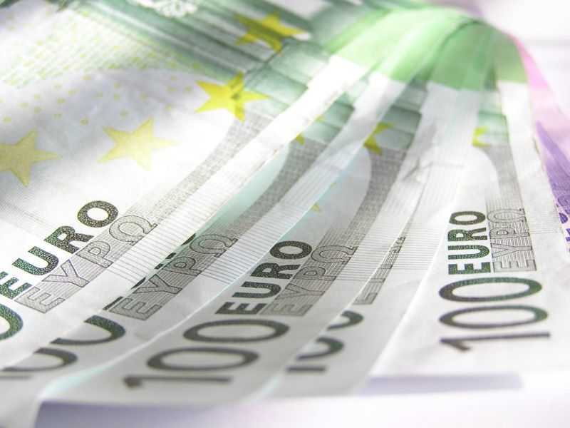 Ανάχωμα για τα κόκκινα δάνεια η ρύθμιση για τον αναβαλλόμενο φόρο