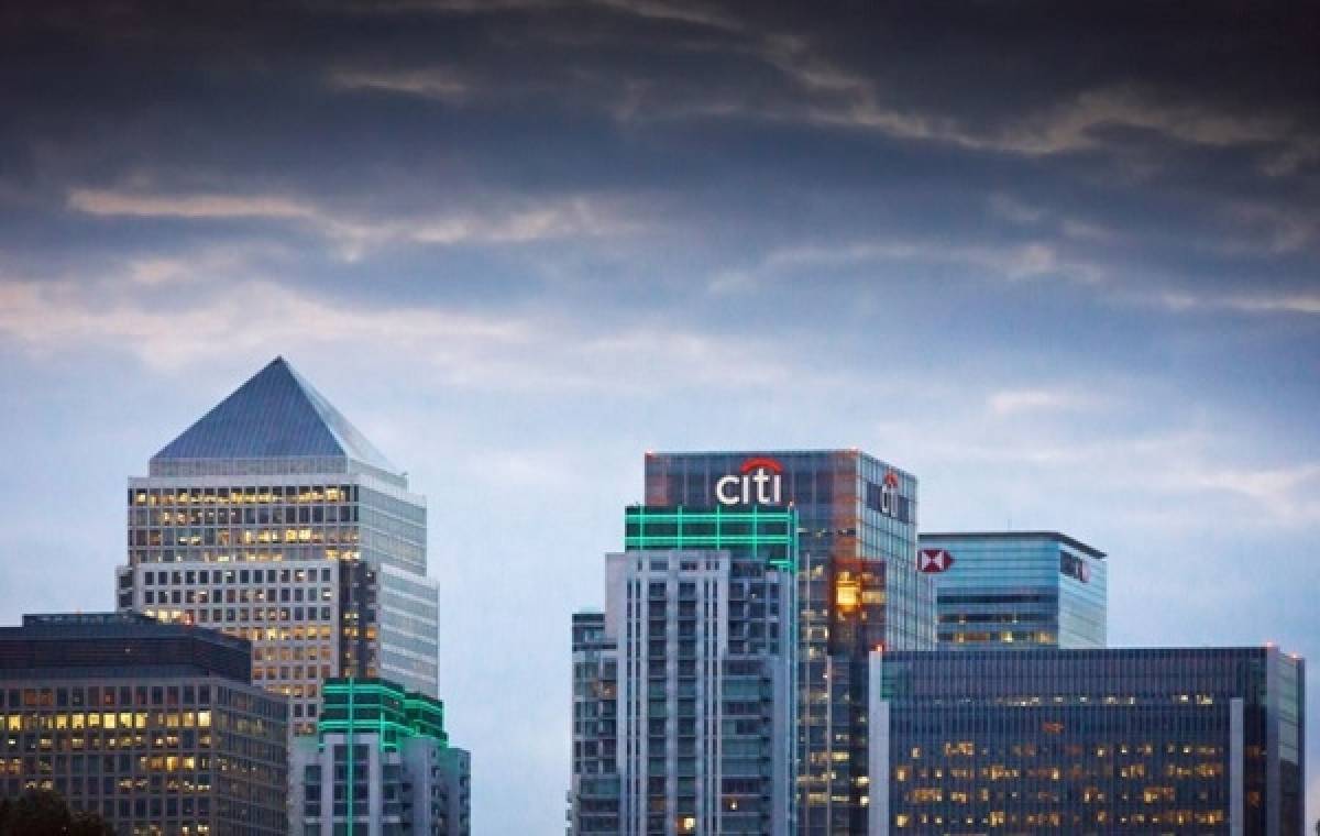 Citi: Tρανς και non-binary πελάτες θα χρησιμοποιούν όποιο όνομα επιλέξουν