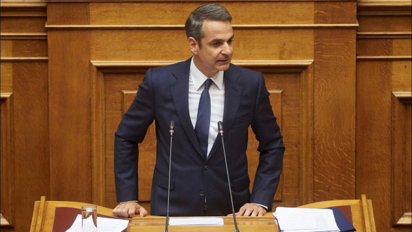 Μητσοτάκης σε Τσίπρα: Είστε θρασύδειλος πολιτικός- Καταθέστε πρόταση μομφής
