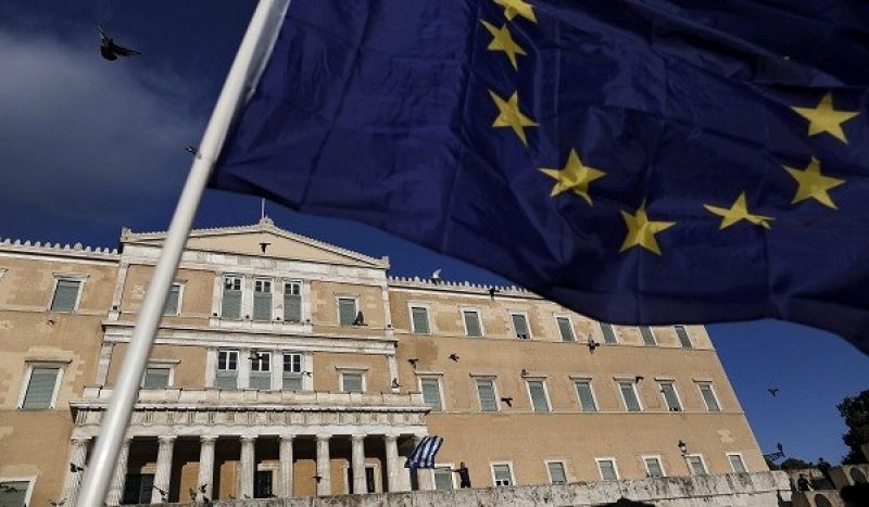 Επικαιροποιημένο μνημόνιο: Επώδυνες δεσμεύσεις, παρατάσεις σε προαπαιτούμενα και αντίμετρα