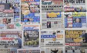 Τουρκικός Τύπος για γαλλικές εκλογές: Νίκησε η Ευρώπη