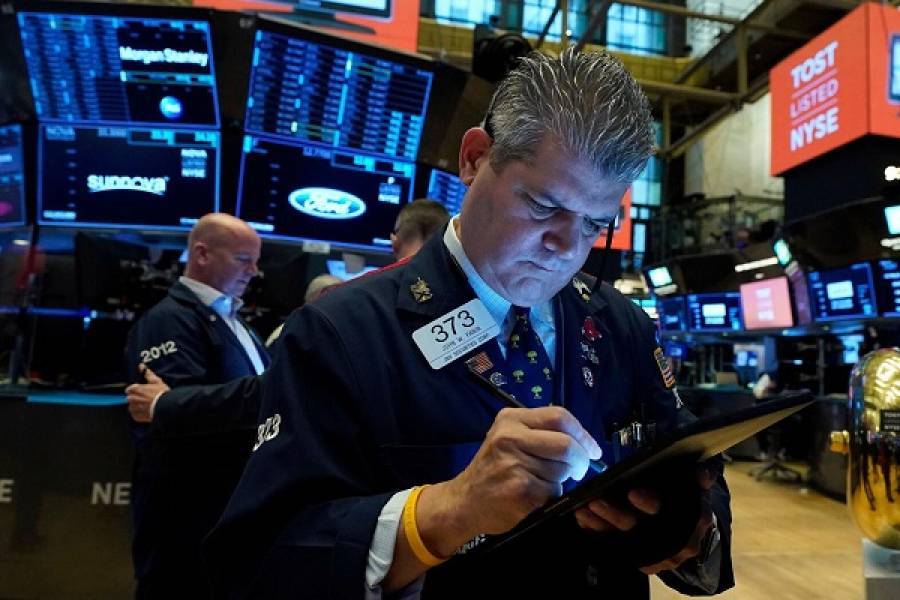 «Φρένο» στο διήμερο ανοδικό σερί της Wall Street