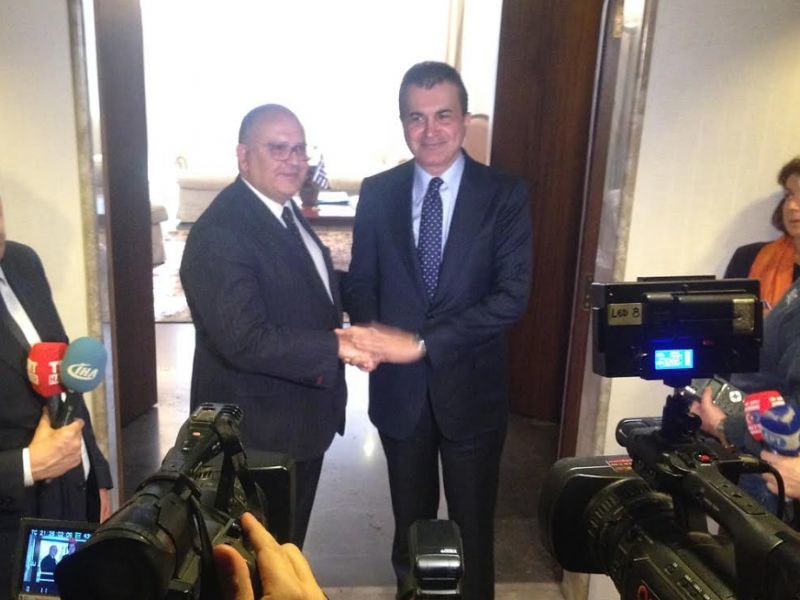 Ξυδάκης προς Τουρκία: Συμπαρασταθήκαμε στο πραξικόπημα-Αναμένουμε σεβασμό των Διεθνών Συνθηκών