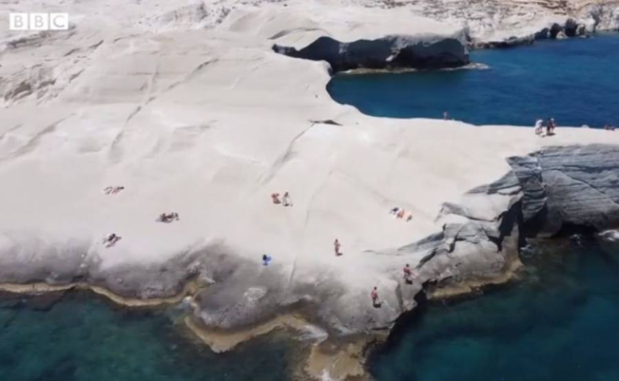 ΒΒC: Πώς γίνονται τα ελληνικά νησιά «Covid-free» για τους τουρίστες