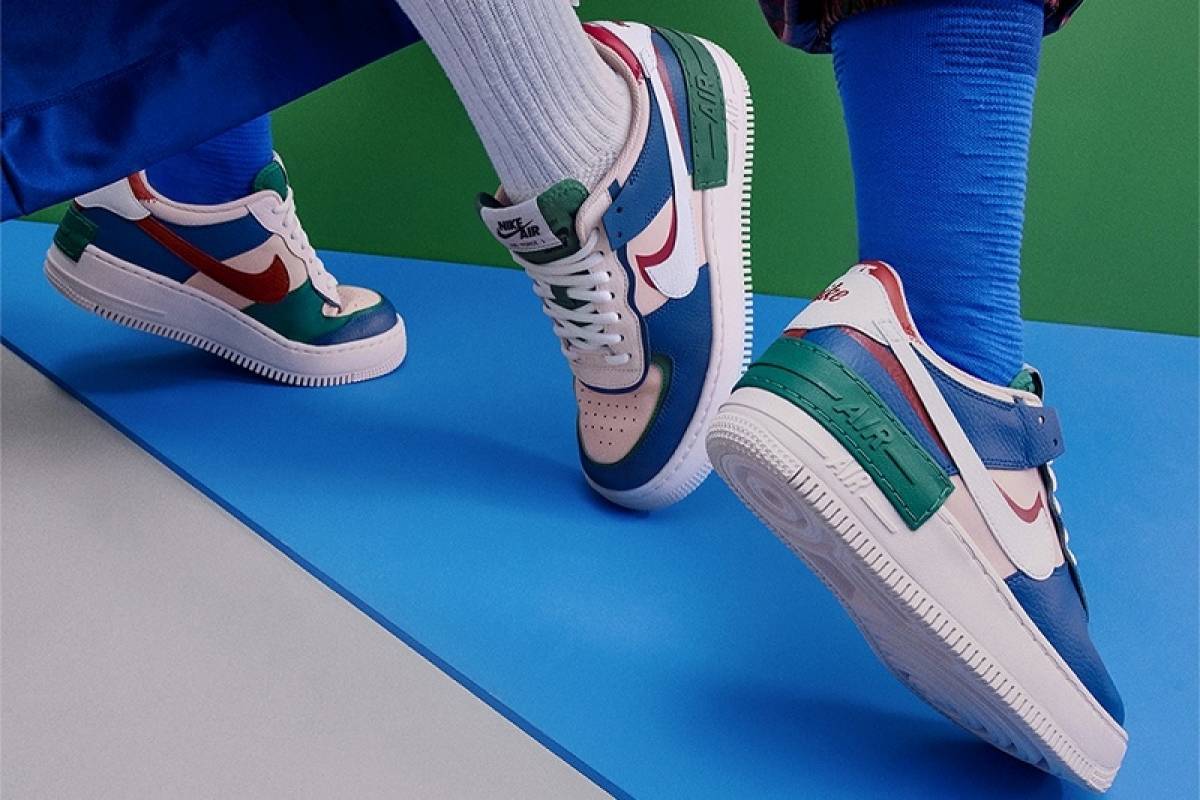 To νέο Air Force 1 Shadow φέρνει επανάσταση στα sneakers
