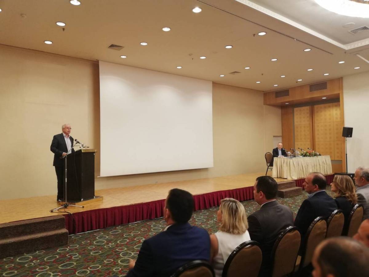 Καμπανάκι Αποστόλου στους τυροκόμους-κτηνοτρόφους για φέτα και γάλα