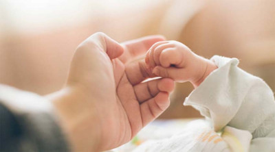 Πώς μεταβιβάζεται η ειδική άδεια προστασίας της μητρότητας στον πατέρα