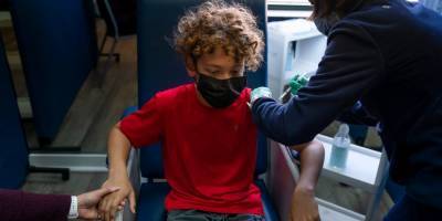 Ανοίγει η πλατφόρμα για τον εμβολιασμό παιδιών άνω των 12
