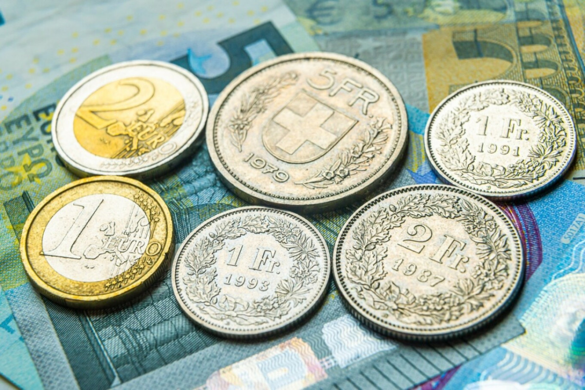 ΥΠΕΘΟ: Καμία παράβαση του ενωσιακού δικαίου για τα δάνεια σε ελβετικό φράγκο