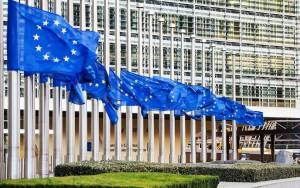 Κομισιόν: Πώς θα δοθούν οι κρατικές ενισχύσεις στους τομείς κλίματος-ενέργειας