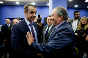Πού θα είναι ο Κώστας Καραμανλής την ώρα του Μητσοτάκη στη ΔΕΘ