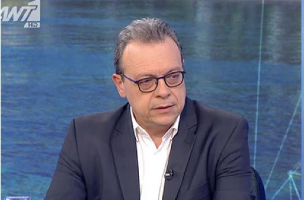 Φάμελλος: Όποιος δεν επιστρέψει έδρα, δεν τιμά την υπογραφή του