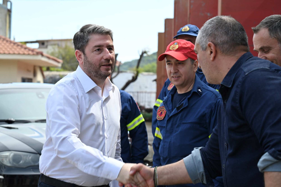 Ανδρουλάκης: Να επεκταθεί το επίδομα ανθυγιεινής εργασίας και στους πυροσβέστες