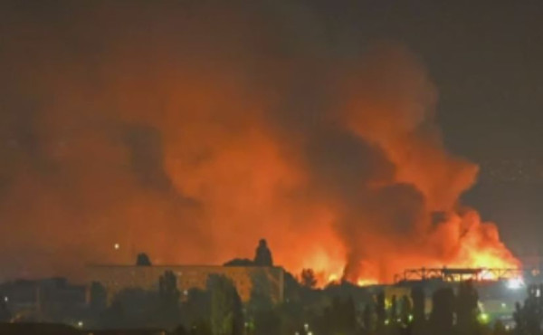 Ρωσικό σφυροκόπημα στο Κίεβο: Τουλάχιστον 14 νεκροί και δεκάδες τραυματίες από νυχτερινή πυραυλική επίθεση