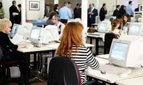 Πηγές της κυβέρνησης για την αναμόρφωση δημόσιας διοίκησης