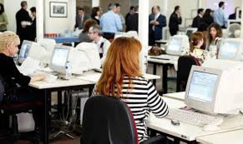 Πηγές της κυβέρνησης για την αναμόρφωση δημόσιας διοίκησης