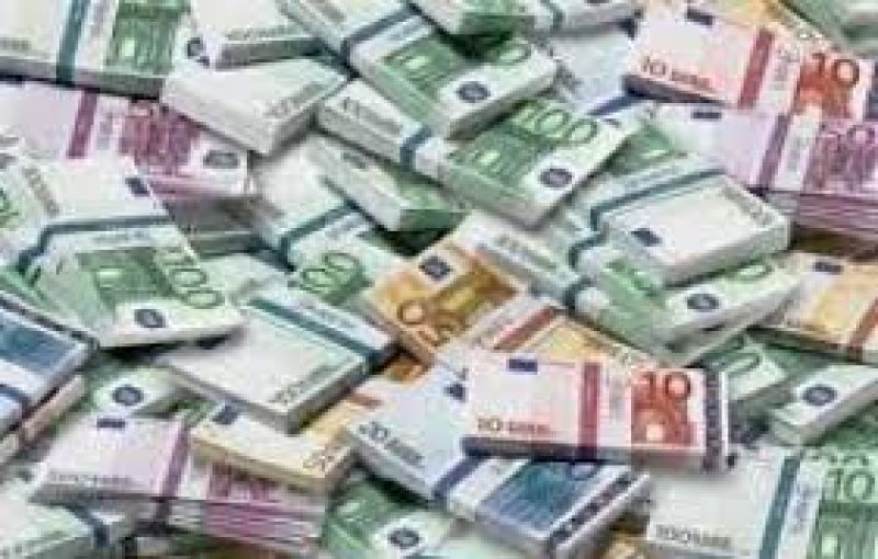 Ένεση ρευστότητας 18 δισ. στο επιχειρείν
