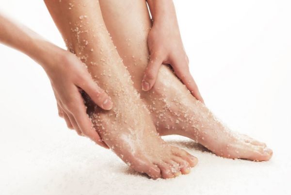 Φτιάξ'το μόνη σου - Scrub για μαλακές πατούσες και χέρια