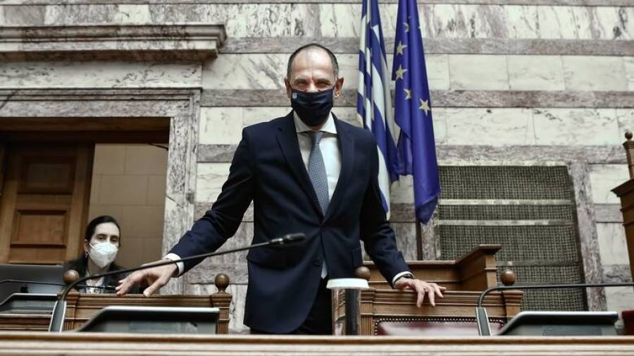 Τελικά πόσοι θα εμβολιάζονται κάθε μήνα;