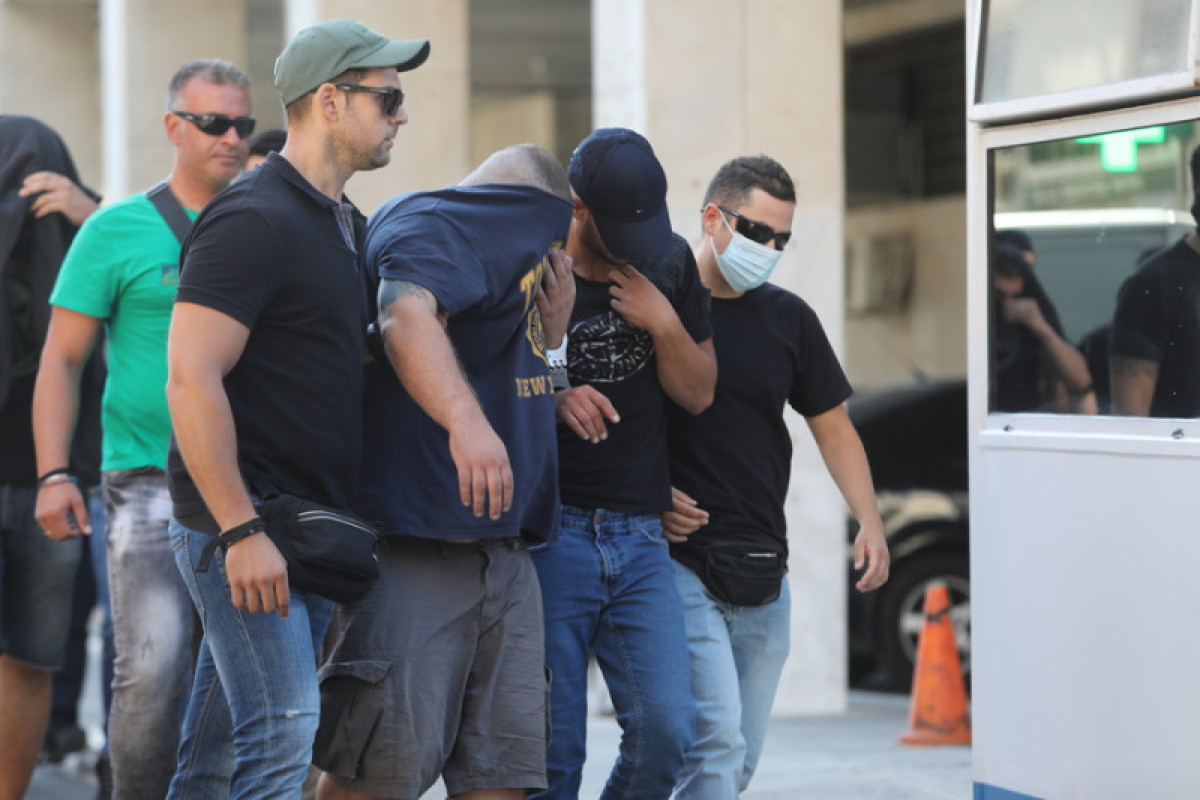 Νέα Φιλαδέλφεια: Ποινική δίωξη για 4 κακουργήματα στους 104 συλληφθέντες