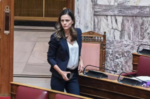 Αχτσιόγλου: Θέλουμε να δημιουργήσουμε ένα νέο παράδειγμα πολιτικής