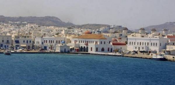 Απαγόρευση κυκλοφορίας στη Μύκονο - Μέτρα και στη Σαντορίνη