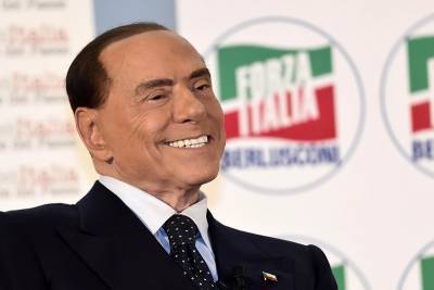 Πρόωρες εκλογές θέλει στην Ιταλία ο Μπερλουσκόνι