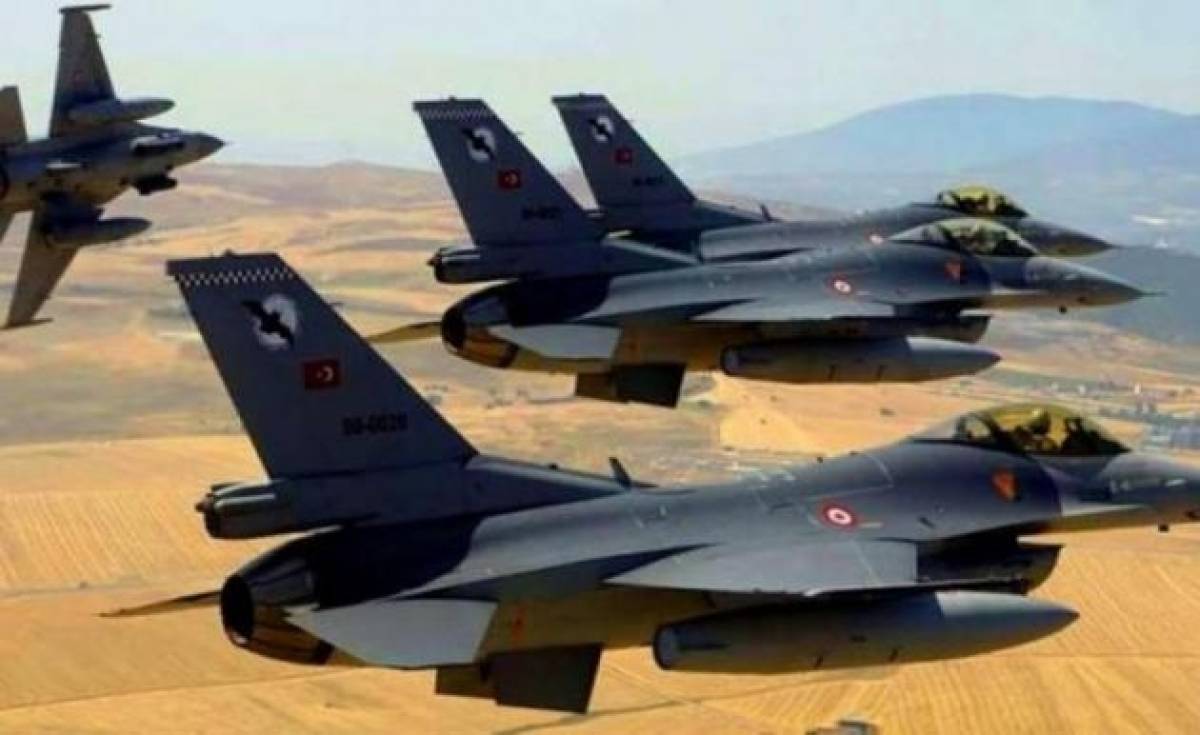 Μπαράζ τουρκικών παραβιάσεων σήμερα στο Αιγαίο