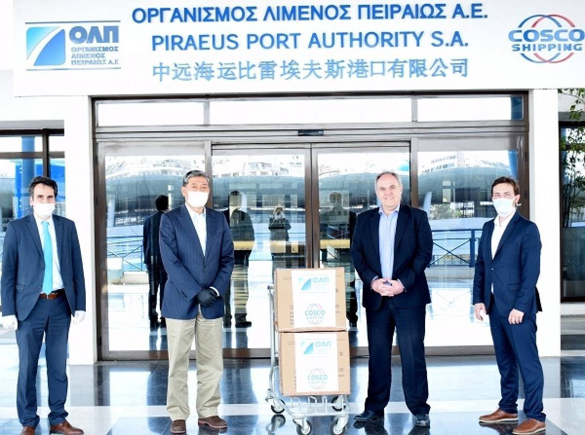 ΟΛΠ: Δωρεά 4.000 χειρουργικών μασκών στο Νοσοκομείο «ΜΕΤΑΞΑ»