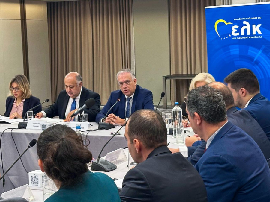 Θεοδωρικάκος: Προτεραιότητα η προστασία του καταναλωτή και ο μετασχηματισμός της αγοράς