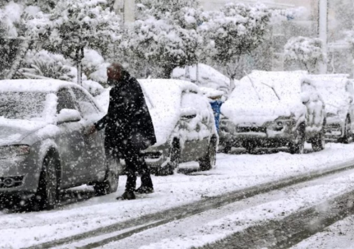 ΓΣΕΕ: Ποιοι εργαζόμενοι δικαιολογούνται αν απουσιάσουν τη Δευτέρα (6/2)