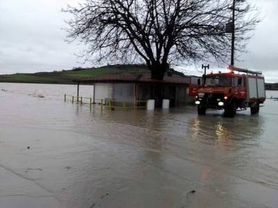 Η κακοκαιρία έφερε πλημμύρες σε Μακεδονία και Θράκη