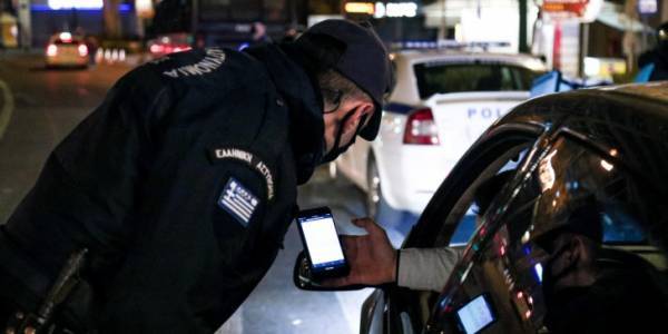 Οκτώ συλλήψεις και 1.668 παραβάσεις την παραμονή της Πρωτοχρονιάς
