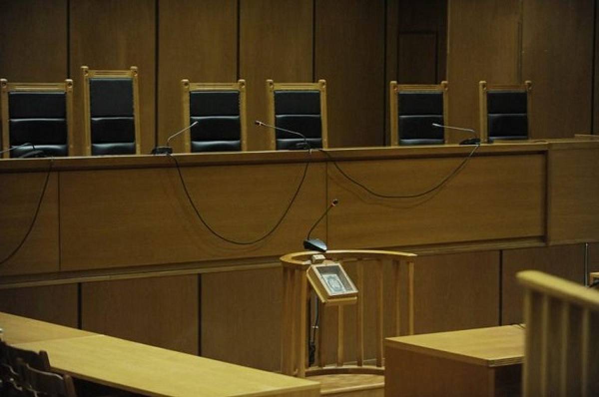 Κοζάνη: Δύο ιερείς καταδικάστηκαν για ασέλγεια σε ανήλικο αγόρι