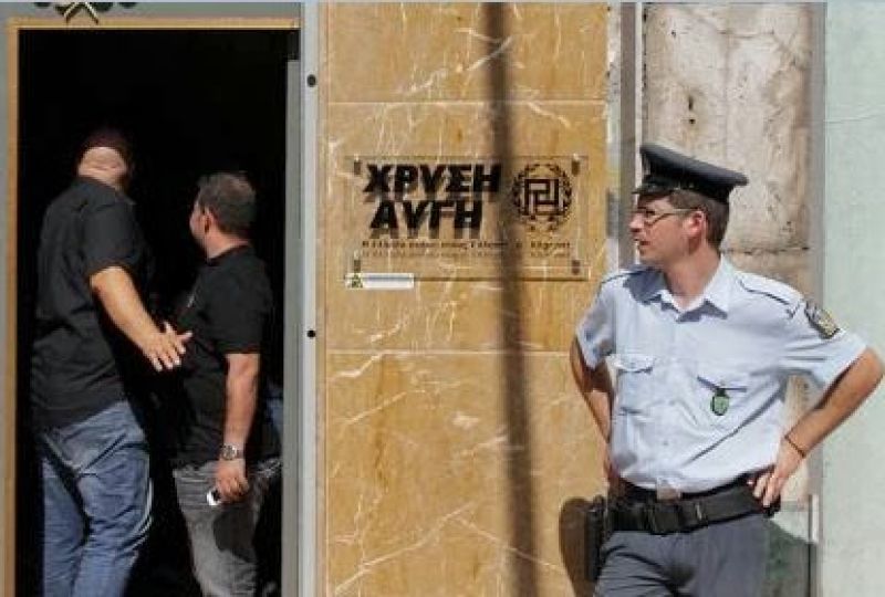 Μήνυση κατά του ΠΑΣΟΚ κατέθεσαν στον Άρειο Πάγο 4 βουλευτές της Χ.Α.